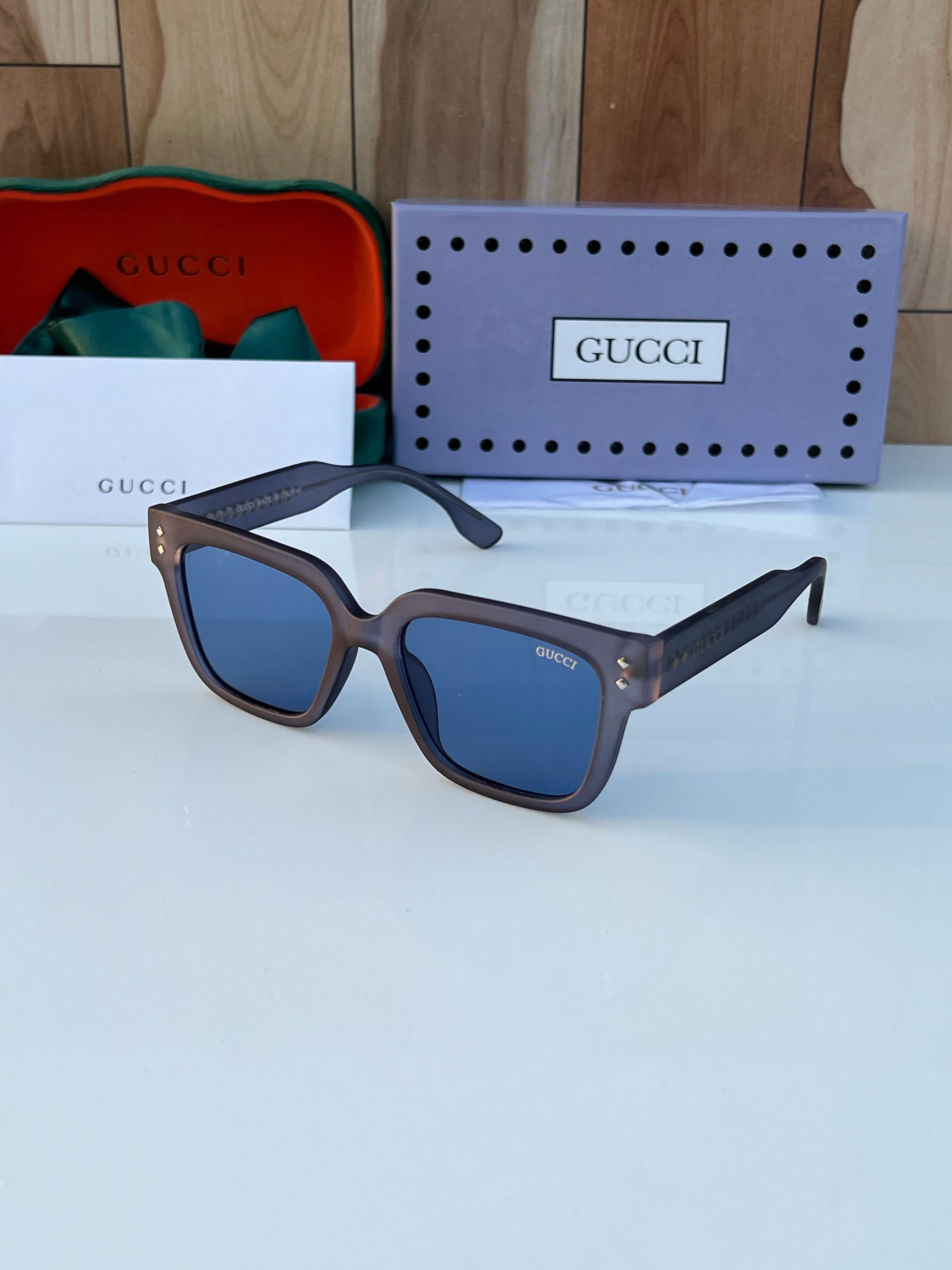 Gu_cci 2610 blue A
