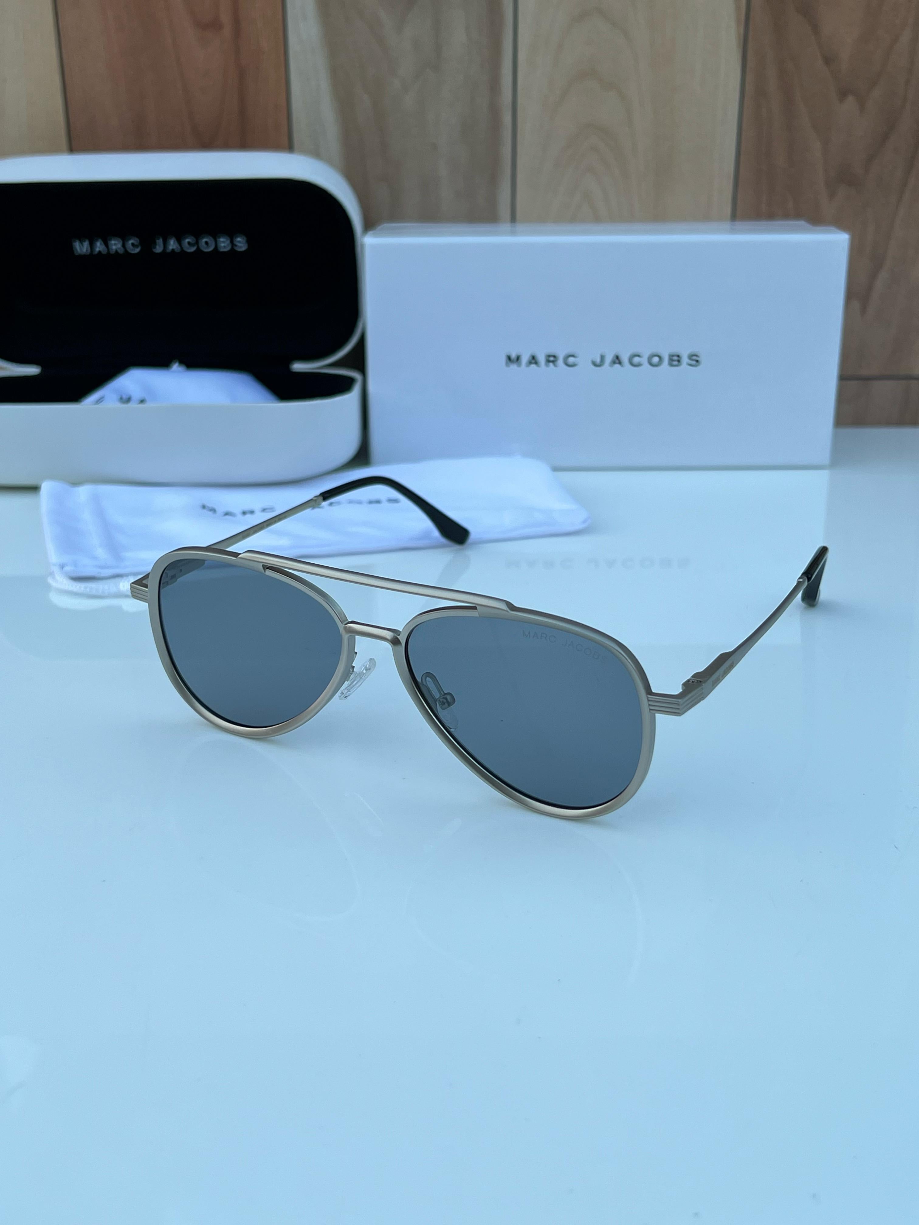 Mar  98286 silver black A